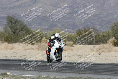 media/Dec-07-2025-CVMA (Sun) [[3e7d2de5dc]]/Race 8-Middleweight Shootout/